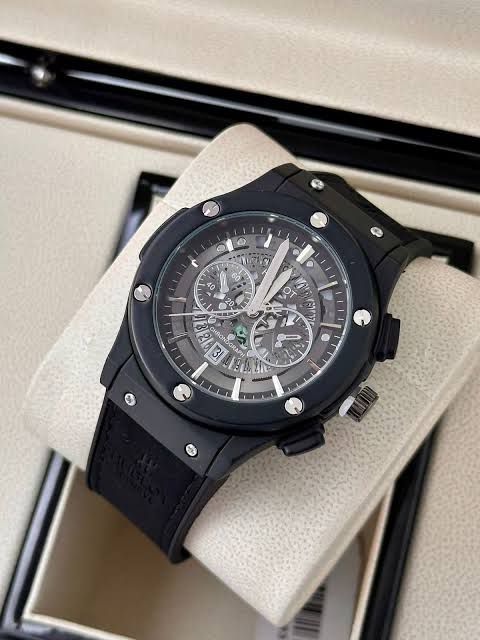 Black Hublot Calssic Fusion Strap Mens Watch